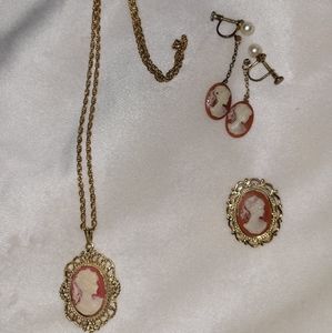 Vintage lady cameo necklace, earrings and brooch